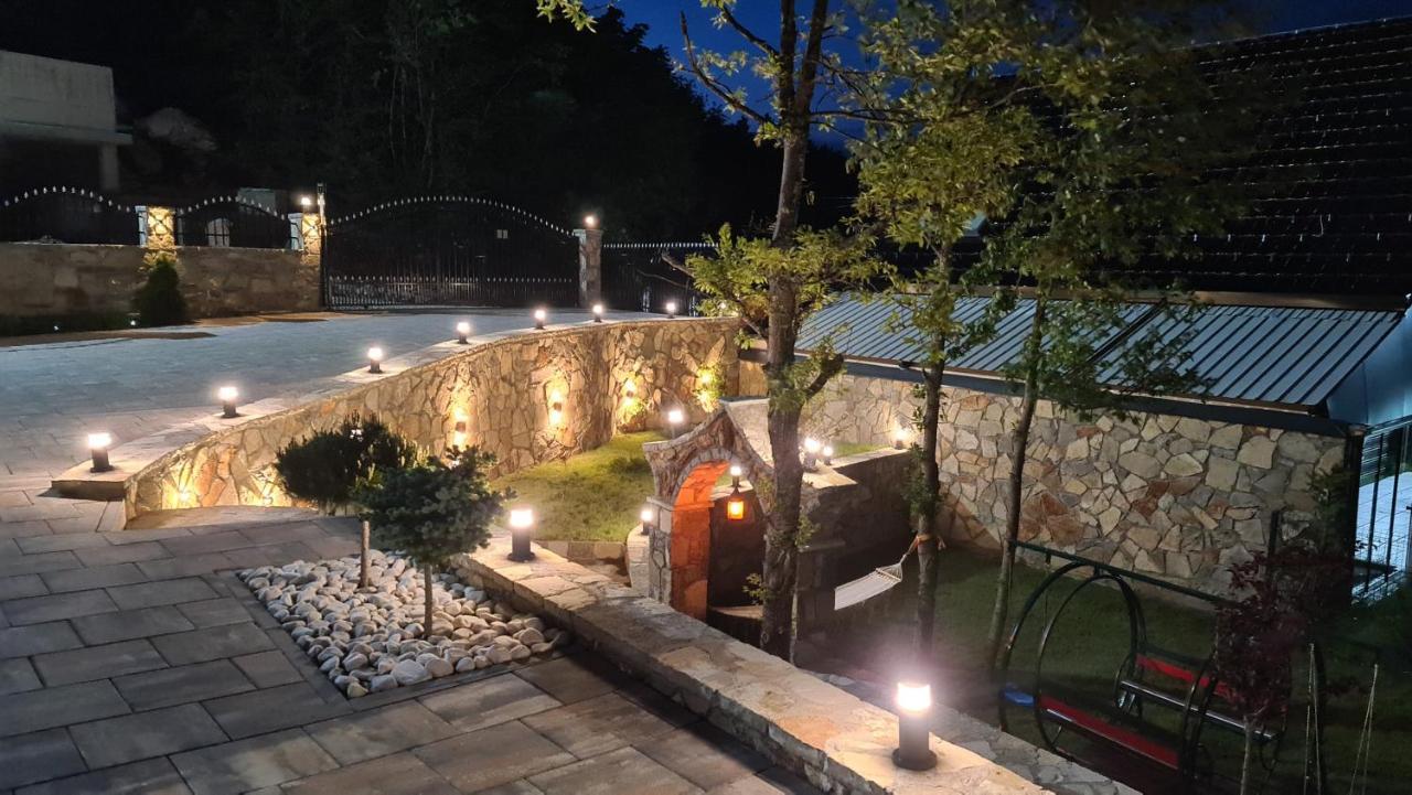 Villa Ozoni - Jezerc Феріжай Екстер'єр фото